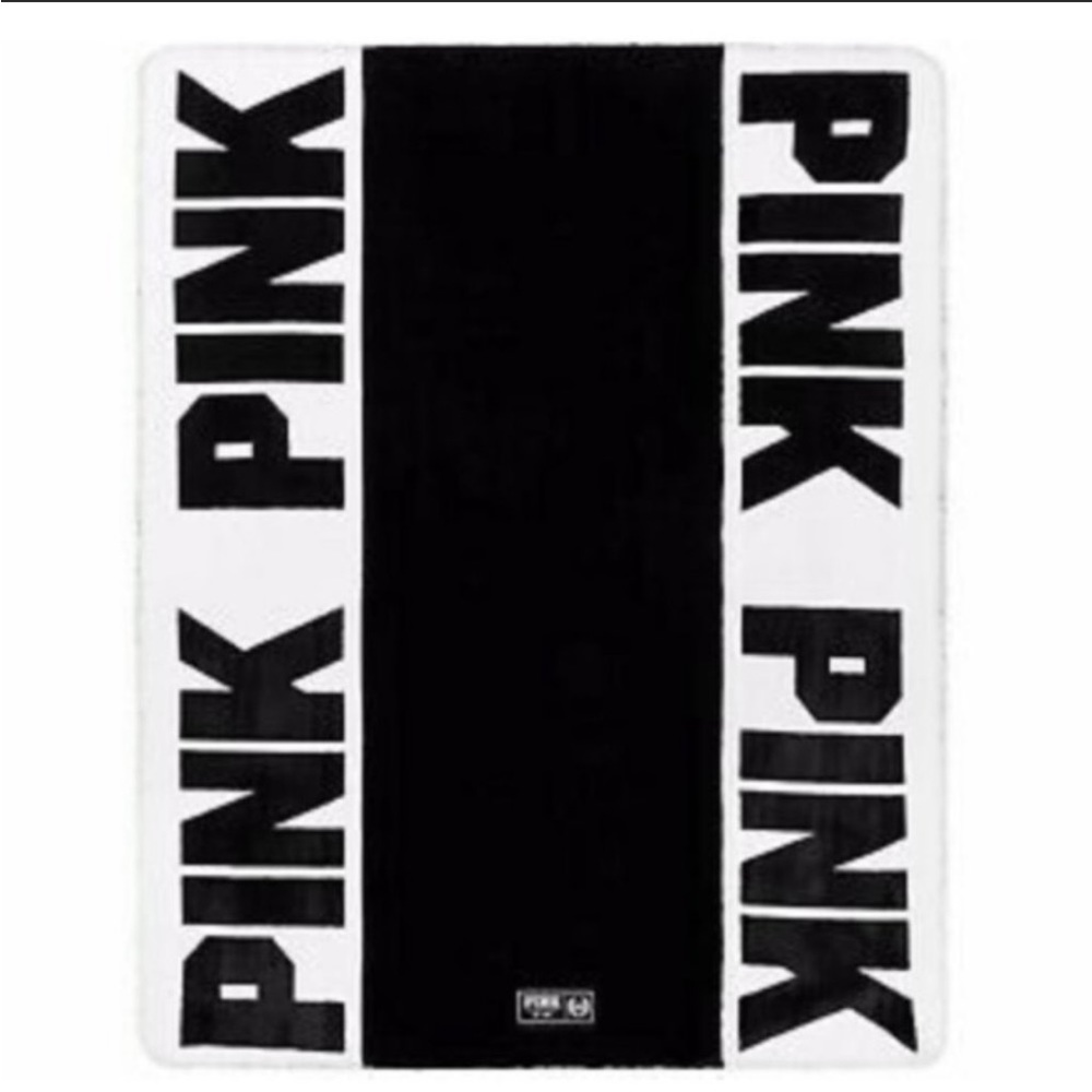 PINK VICTORIA SECRET SHERPA BLANKET